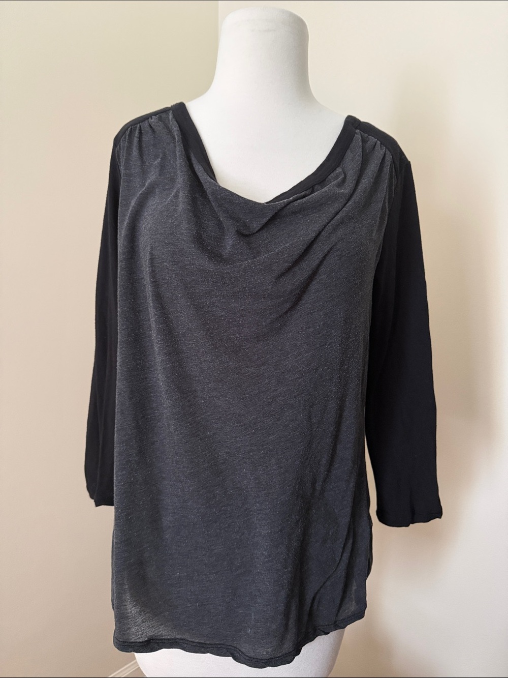 James Perse Two-Tone Charcoal Black 3/4 Sleeve Boatneck Draped Tee Size 2